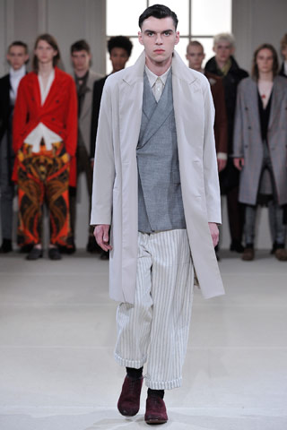 Alexander McQueen / - 2011